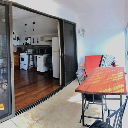 Cockatoo Studio Apartments Manuel Antonio Eksteriør billede