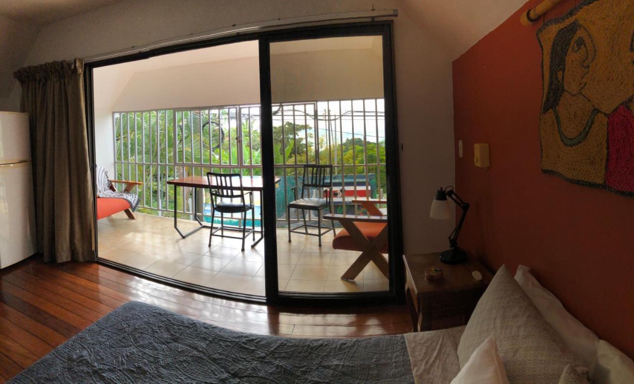 Cockatoo Studio Apartments Manuel Antonio Eksteriør billede