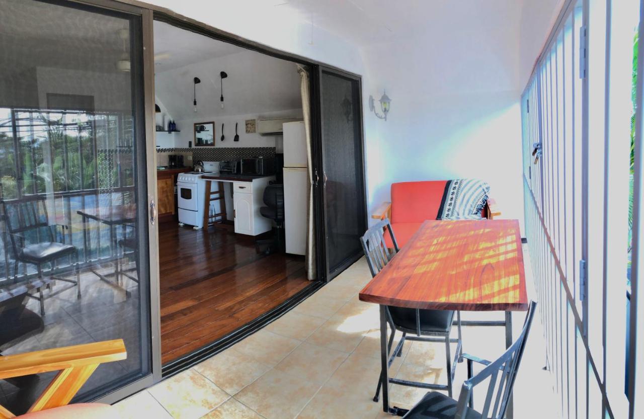 Cockatoo Studio Apartments Manuel Antonio Eksteriør billede